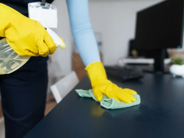 Cleaning Company Manchester: 7 Questions to Ask Before You Sign a Contract