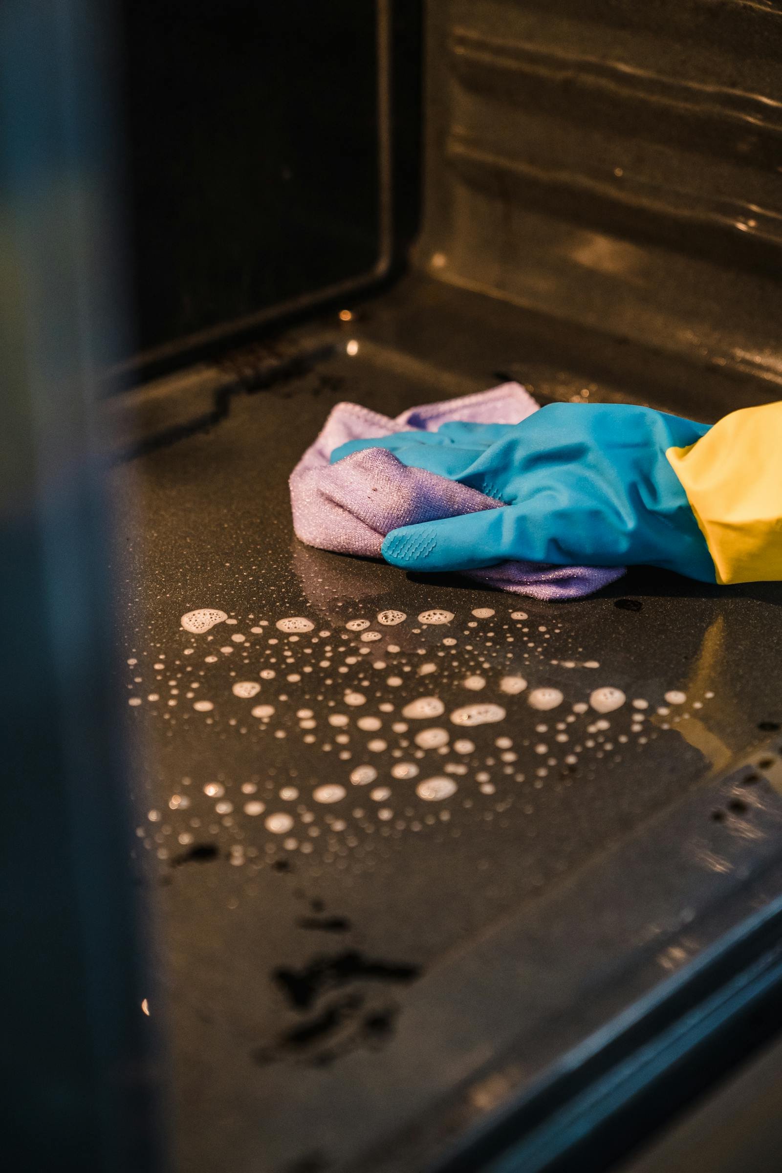 Oven Interior Deep Cleaning Manchester