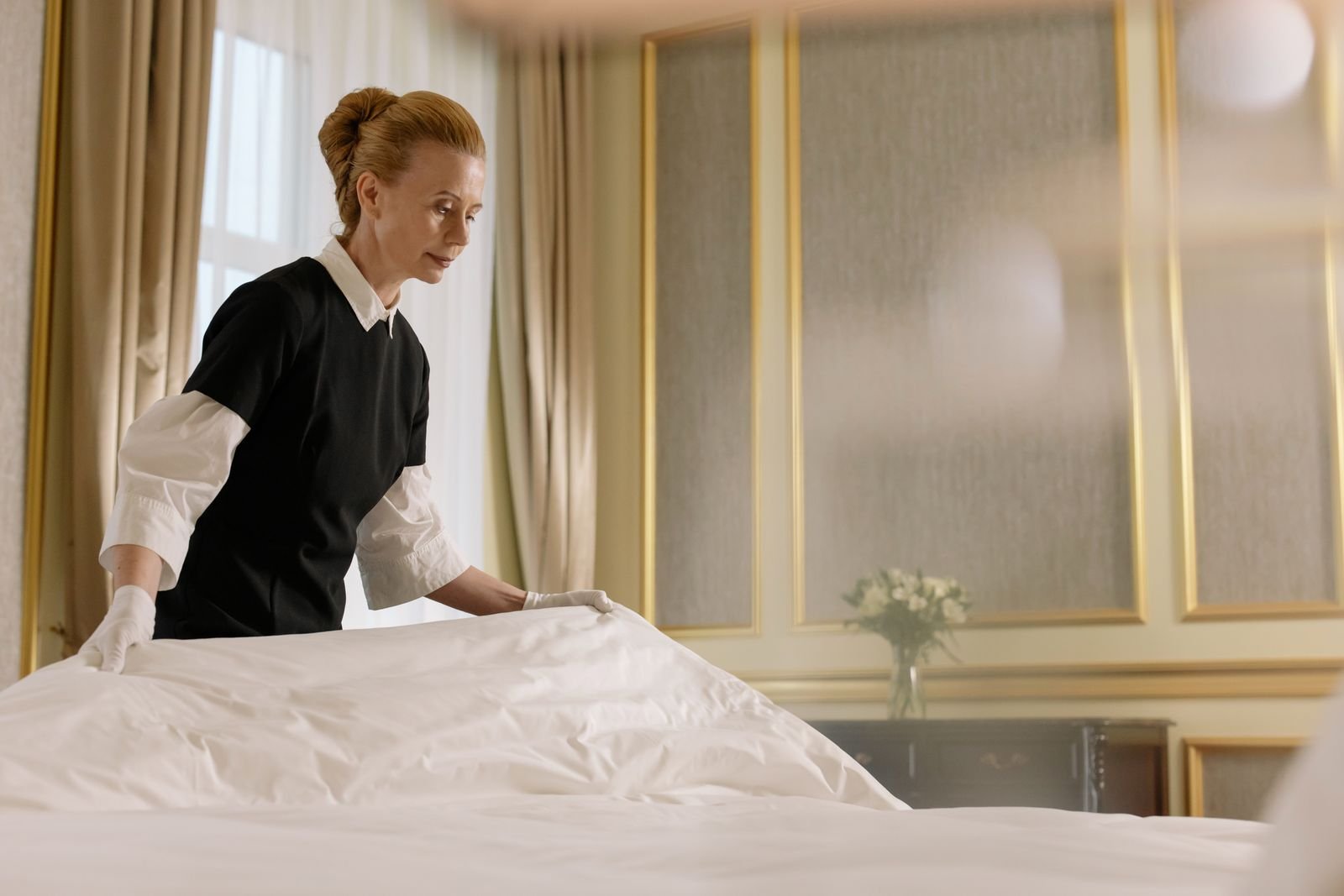 serviced-apartment-cleaning-manchester-hero Serviced Apartment Cleaning in Manchester for Operators