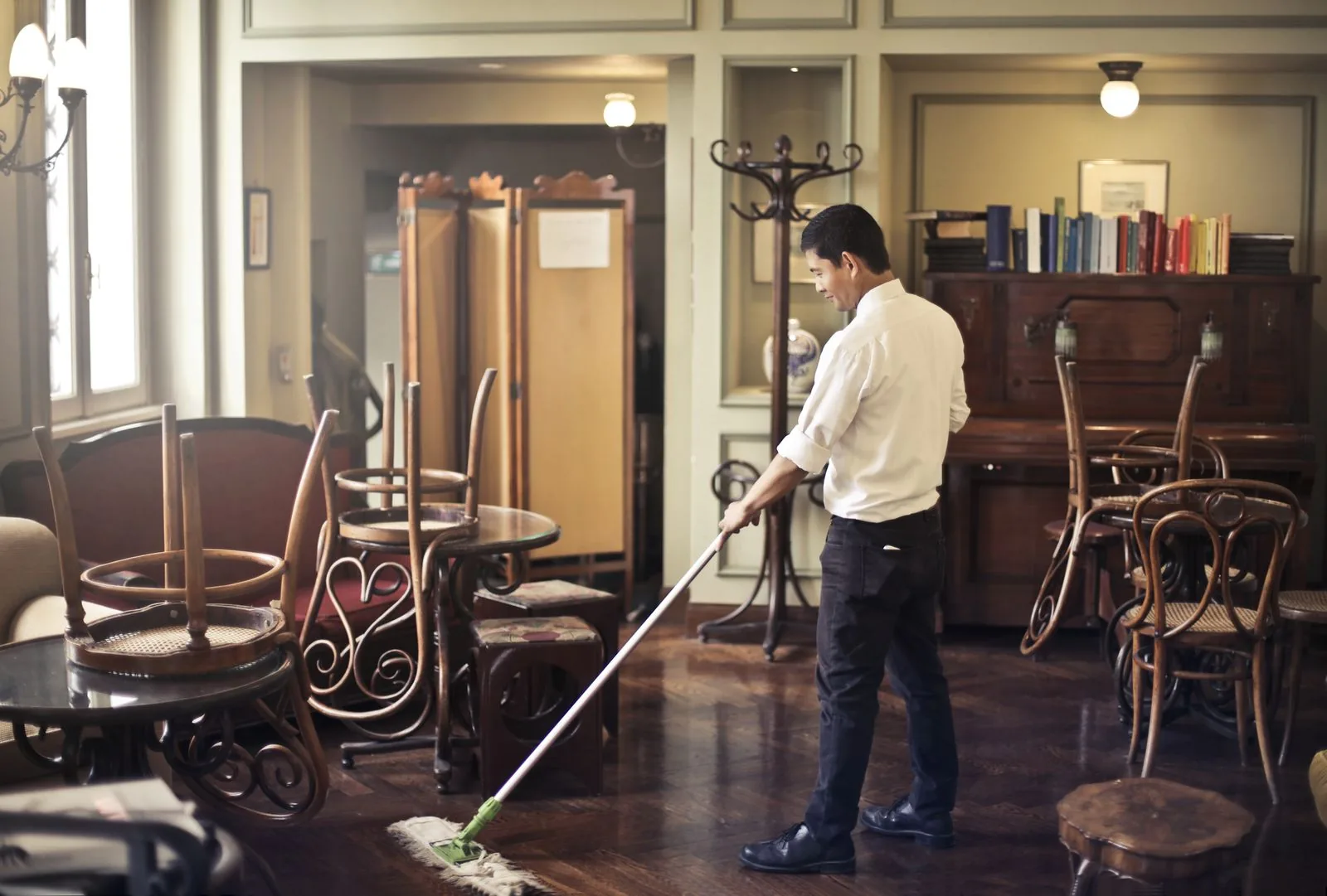 Commercial Restaurant Floor Cleaning Manchester